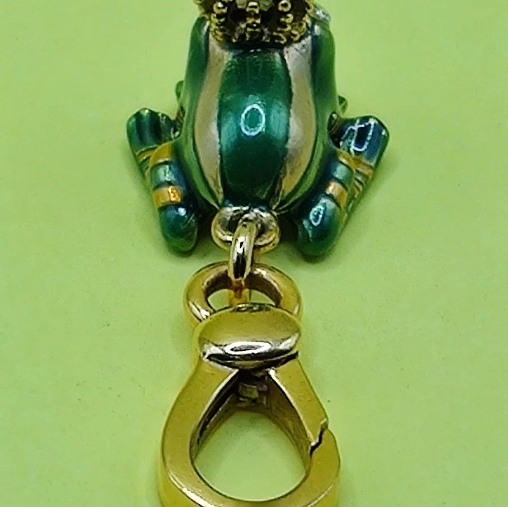 Juicy Couture Frog Royalty Charm 🐸👑 - Picture 5 of 14